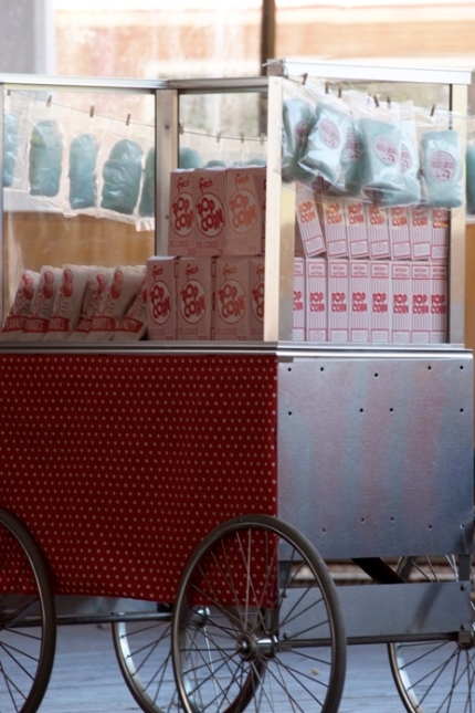 Cart with peanuts, popcorn and cotton candy