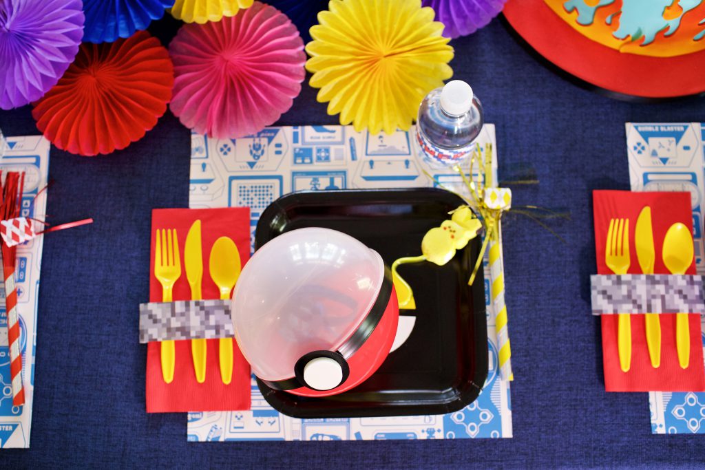 video game birthday party tablescape
