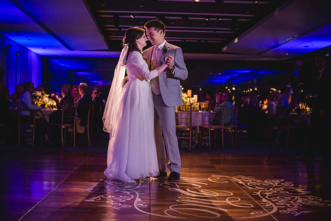 Newseum wedding by top DC wedding planner Bellwether Events 19