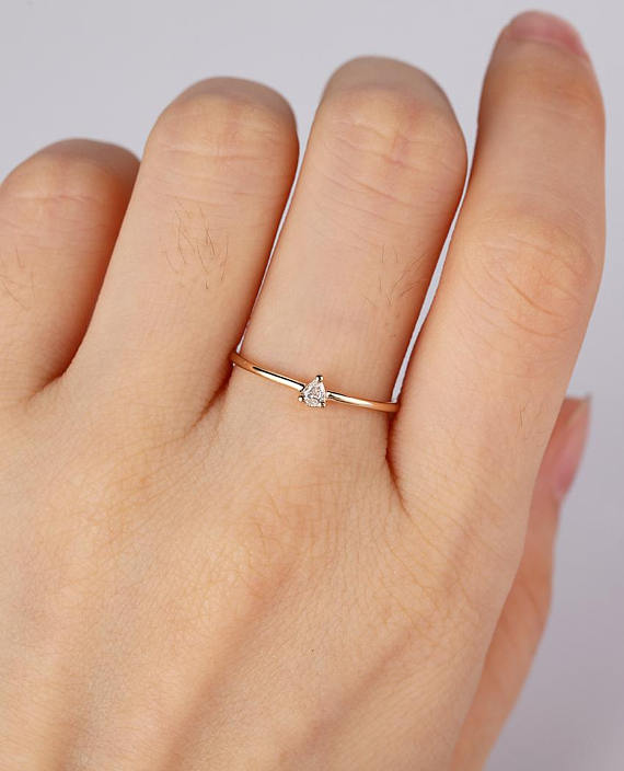 minimalist-engagement-ring