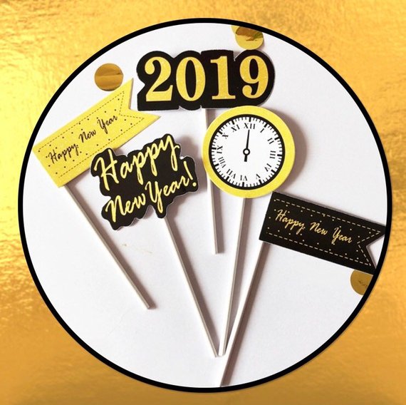 New Years Eve Party Ideas - cupcake toppers