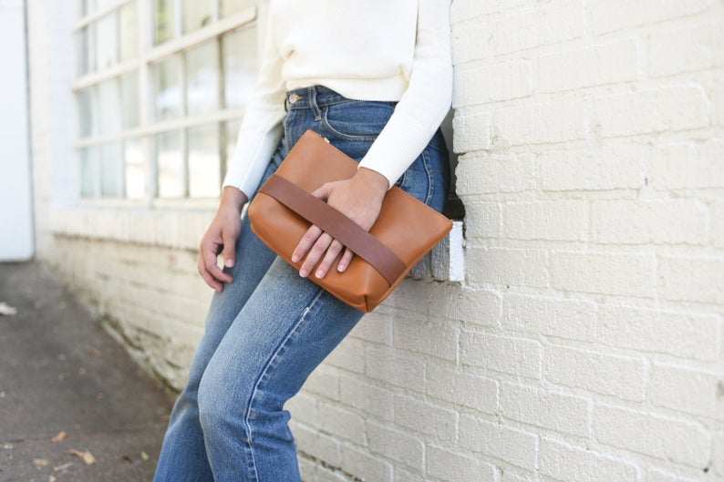 gift idea for women $50 - $100:  leather clutch