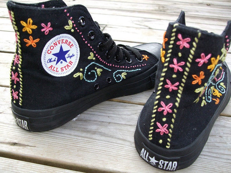 teens gift idea: custom embroidery converse