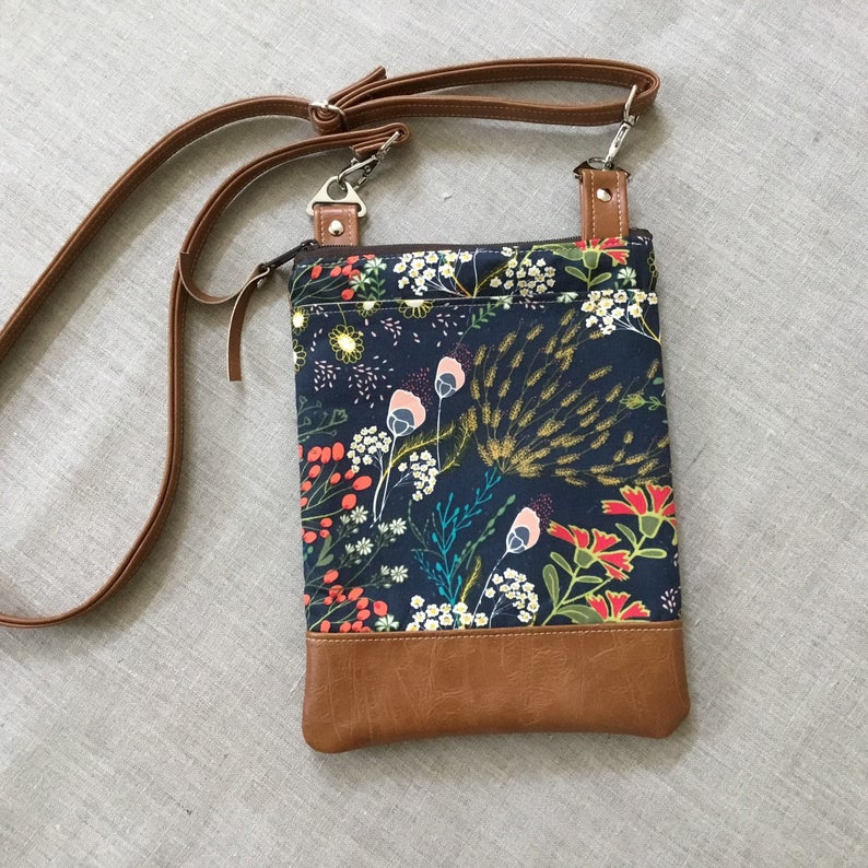teens gift idea: small floral cross body purse
