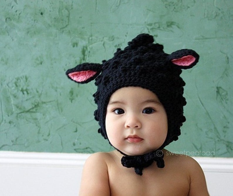 kids gift idea:  knit lamb hat