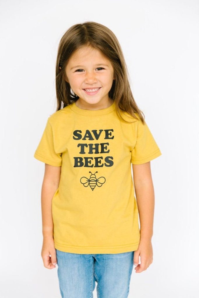 kids gift idea: save the bees tee