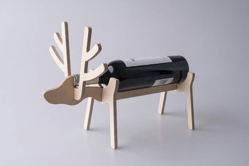 host gift idea: reindeer wine holder