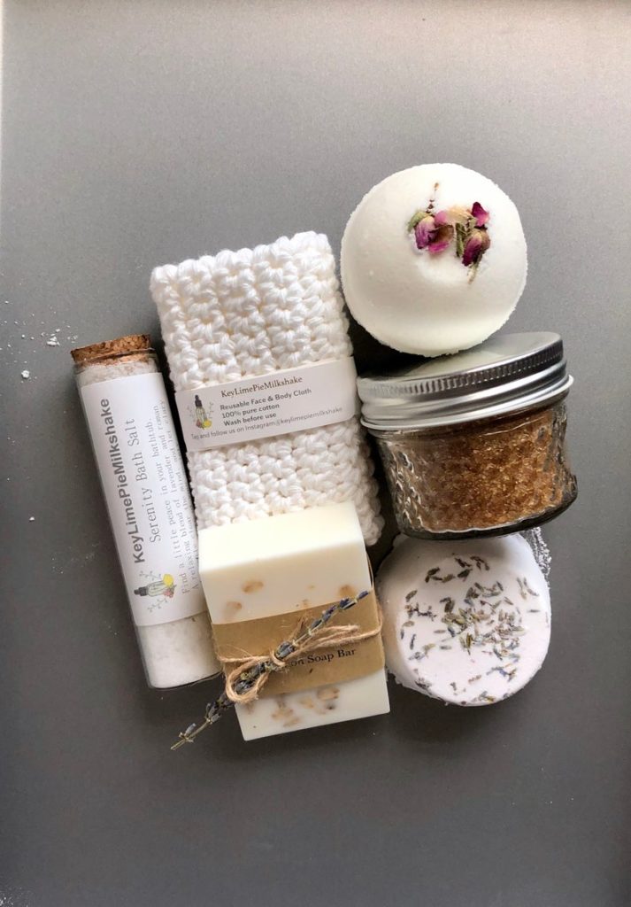 spa gift box  - gift idea for her - Christmas gift idea 