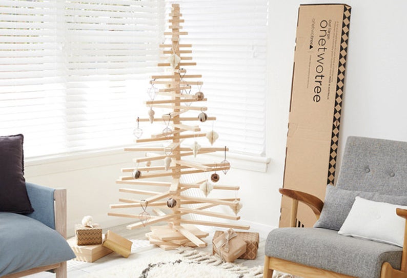 Scandinavian minimalist wooden Christmas tree - Christmas Decor