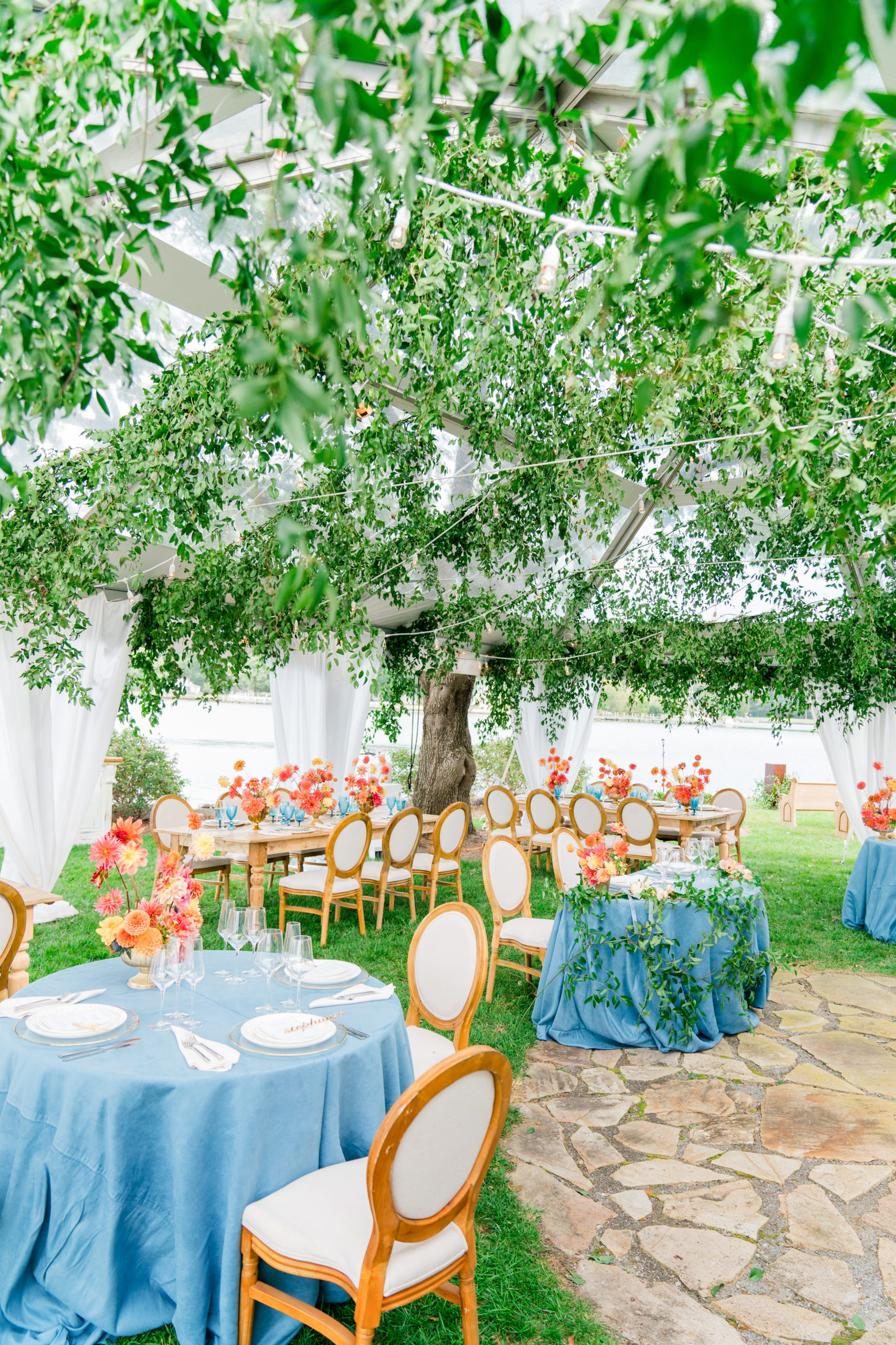 secret garden wedding tent blue and coral - Waterfront Wedding Southern Maryland Bellwether Events Kurstin Roe Photography Sugarplum Tent Co