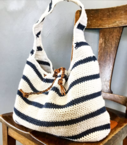 crochet-pattern-slouchy-bag-gift-idea