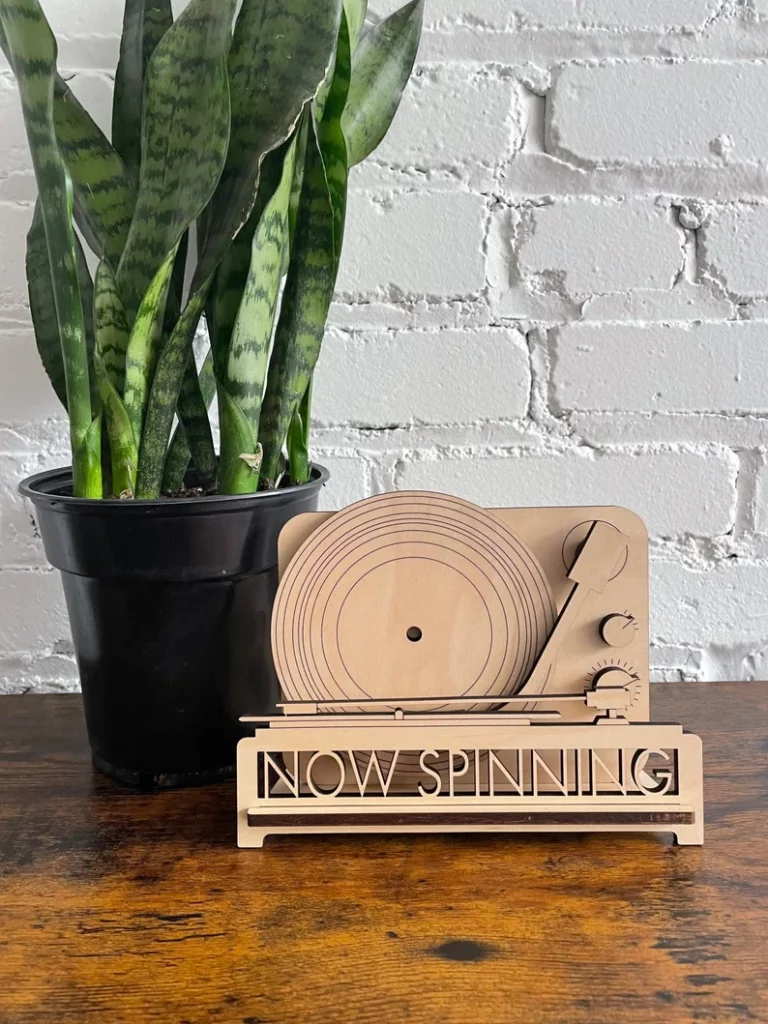 Now Spinning display for vinyl lovers - gift idea 