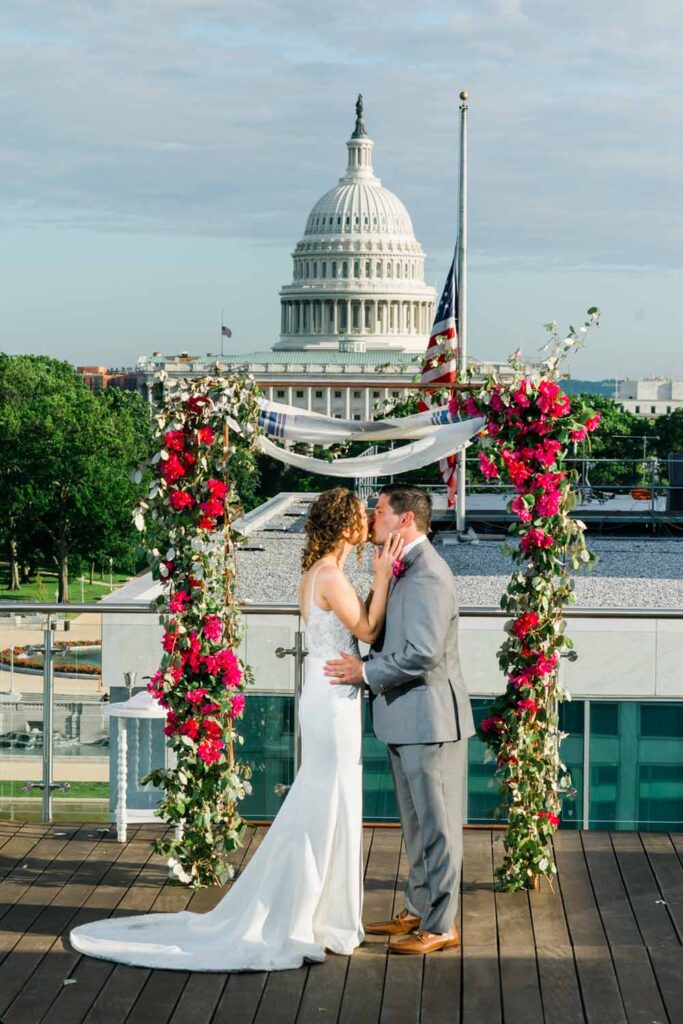 Capitol View at 400 wedding rooftop Jewish ceremony 