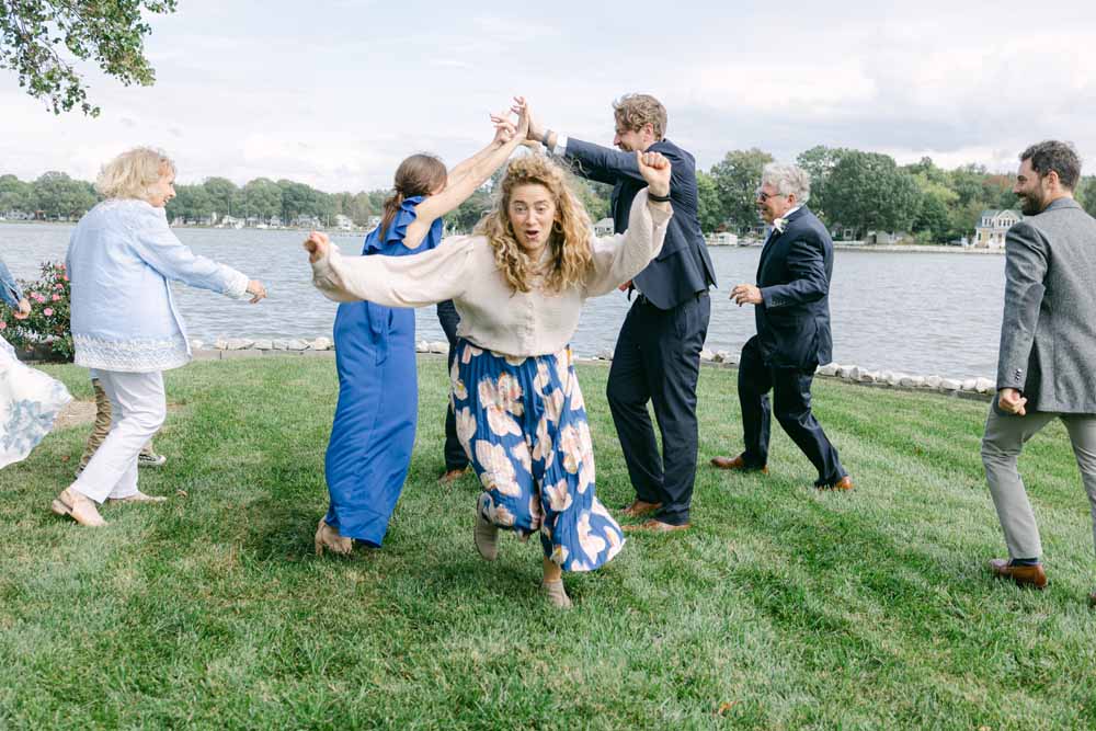 Maryland waterfront private home wedding photos