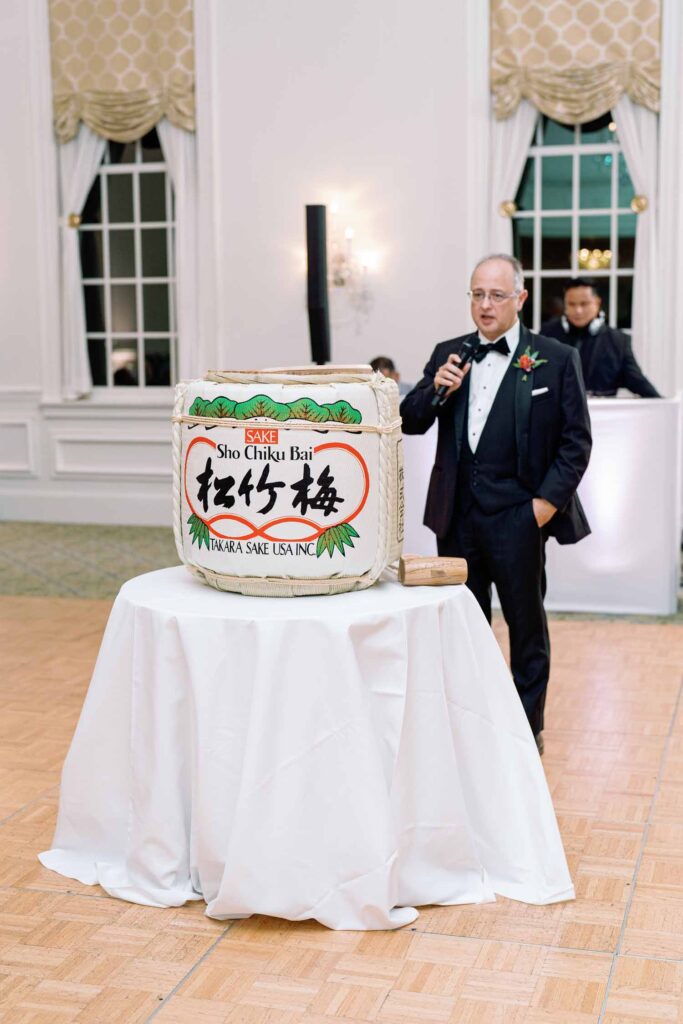 Washington Golf and Country Club wedding Virginia - Japanese sake barrel ceremony