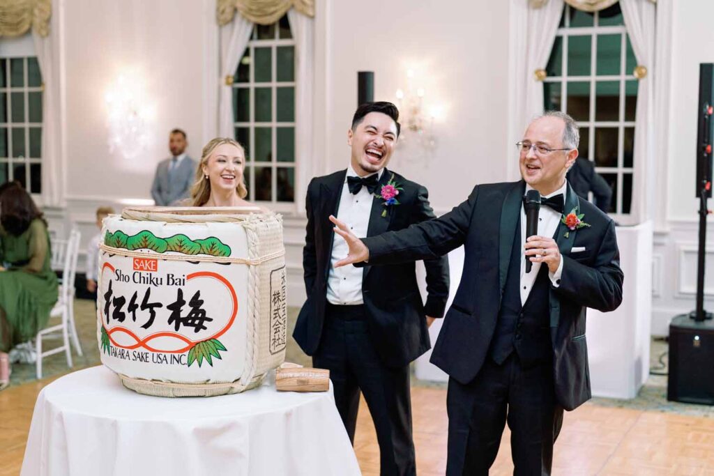 Washington Golf and Country Club wedding Virginia - Japanese sake barrel ceremony
